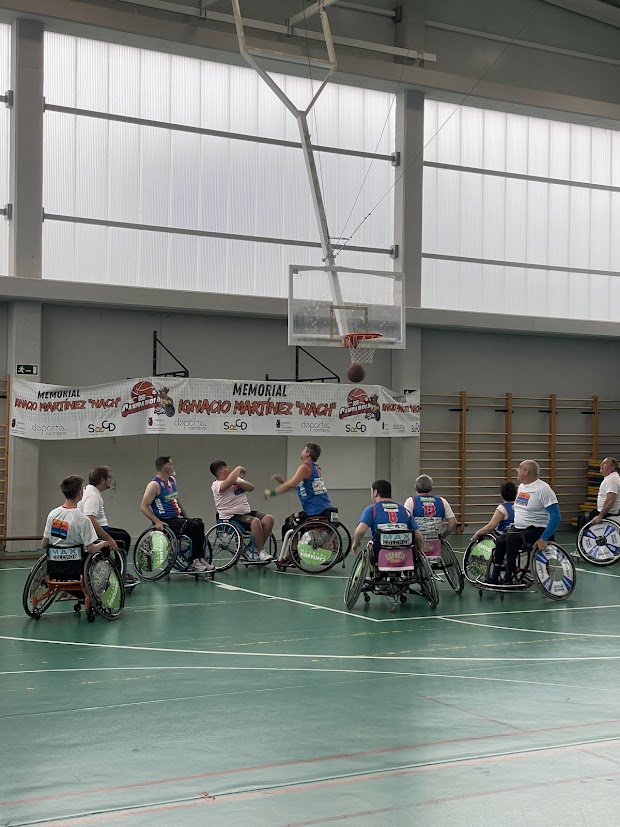 Jugadores en el II Memorial Nach en Astillero